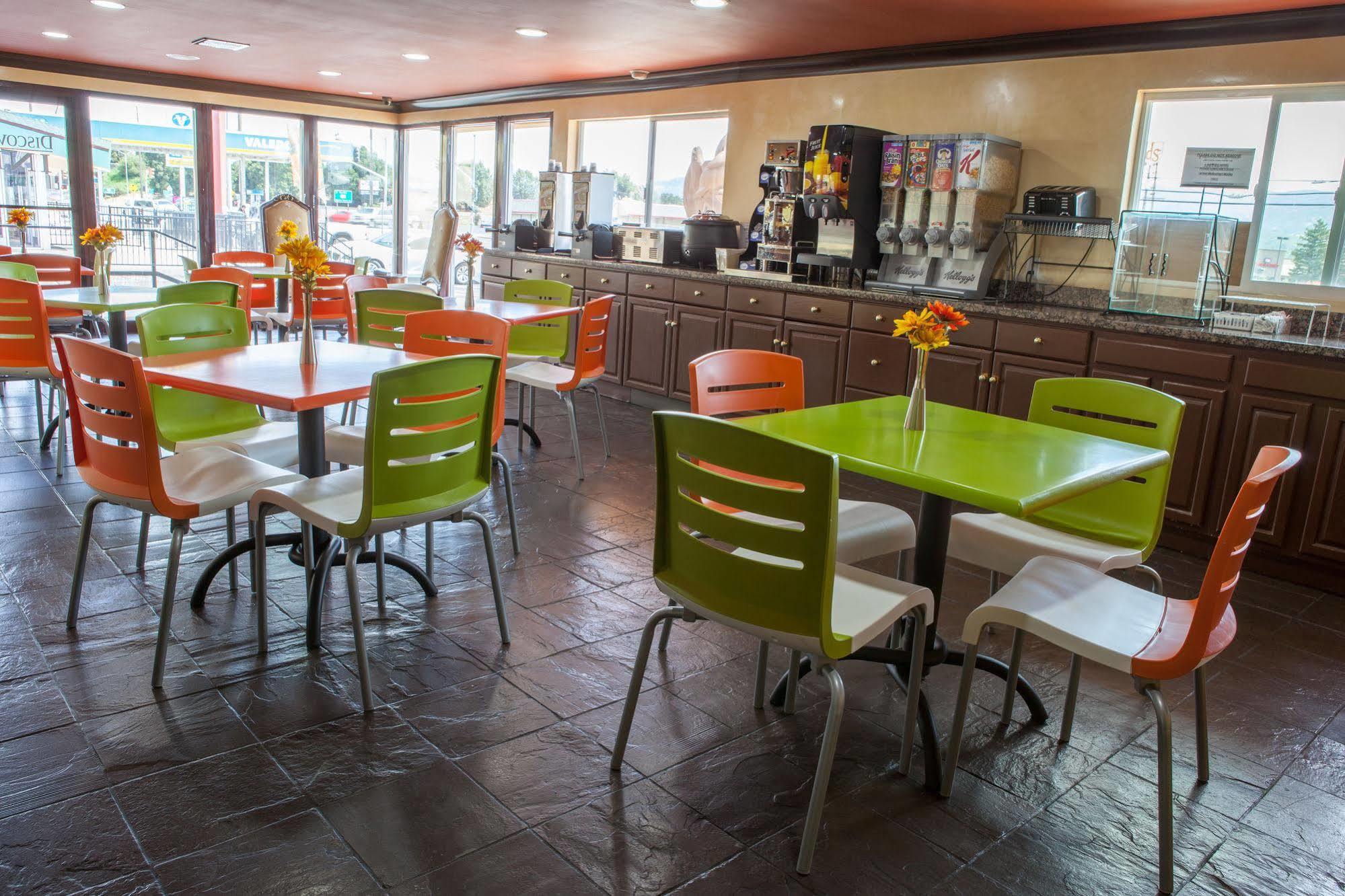 Motel 6-Ukiah, Ca - North Εξωτερικό φωτογραφία